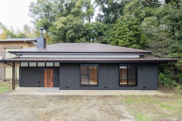 築100年の家はまだまだ住める｜耐震性・間取り・断熱などリノベーション費用実例や工事前後の変化を解説